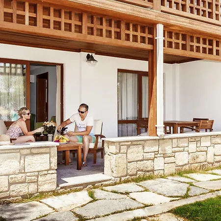 Ξενοδοχείο Marma 4*